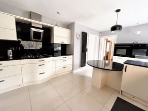 Photo 11- click for photo gallery